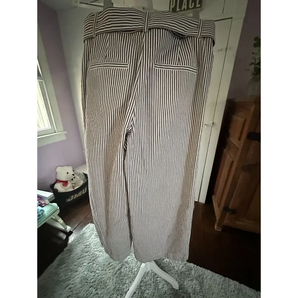 Loft summer pants - size 2 - Picture 2 of 3